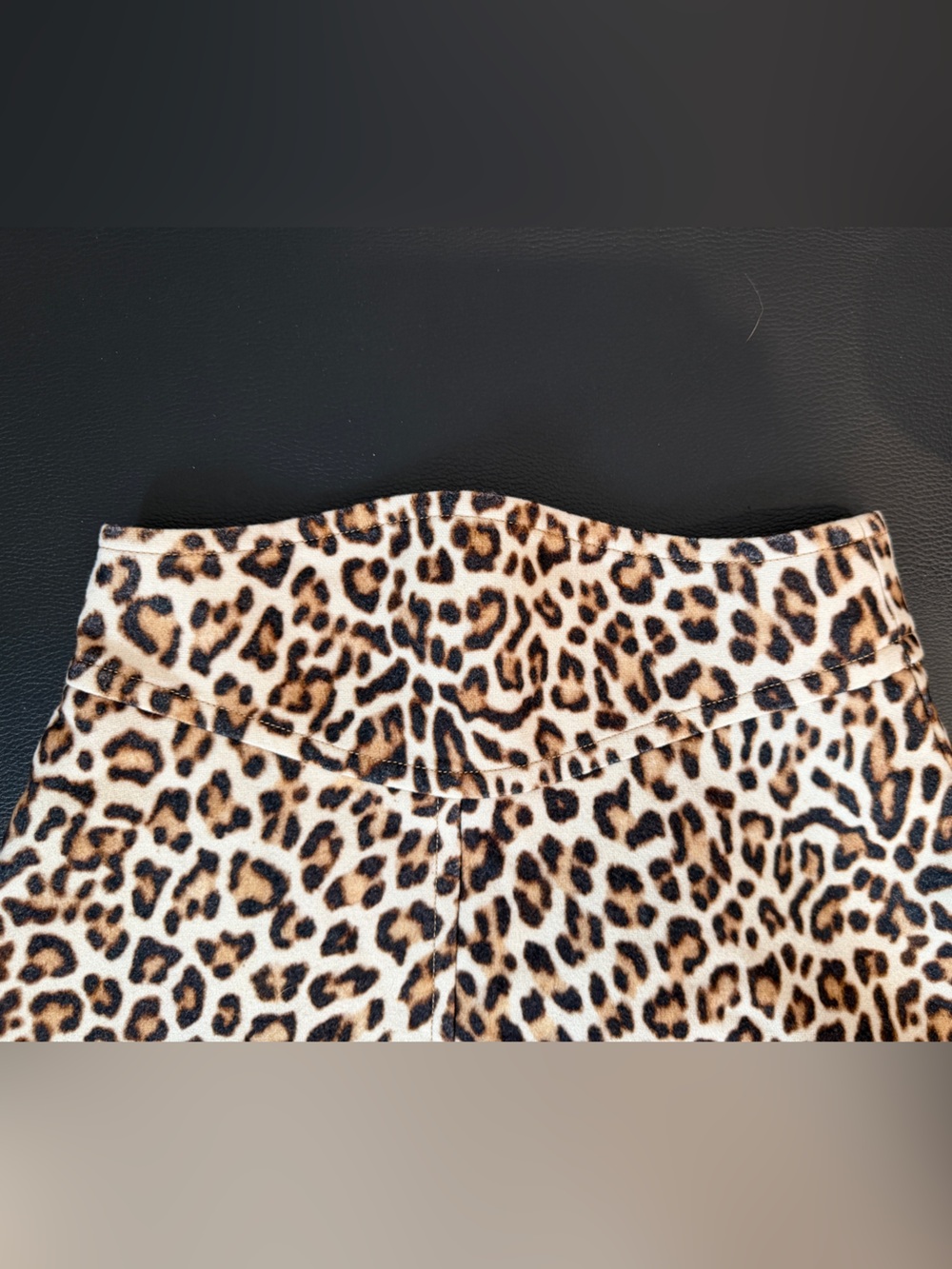 Carven Paris Leopard Print Felted Wool Mini Skirt EU 36 US 4 - Picture 6 of 10